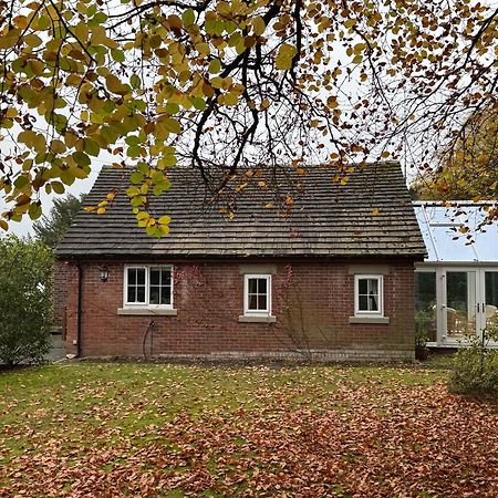 Carpenters Cottage Congleton Bagian luar foto
